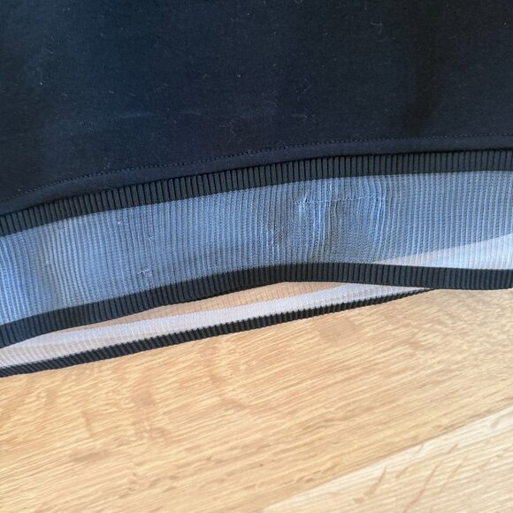 Fendi Karlito Top, Size 38 - Picture 7 of 10